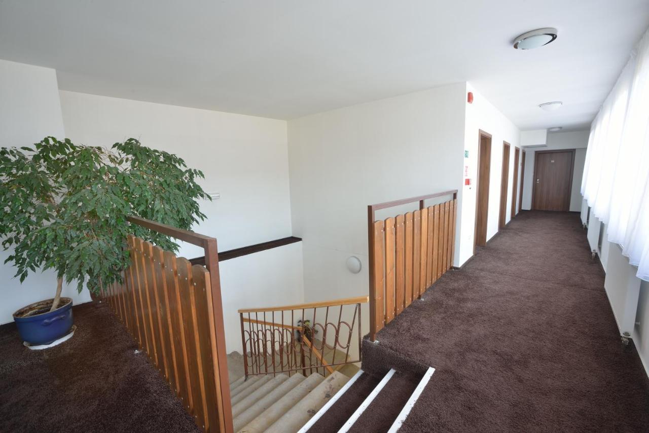 Penzion Best Moravská Třebová Exteriör bild