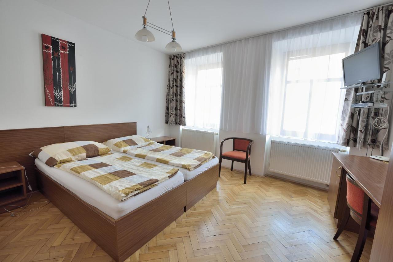 Penzion Best Moravská Třebová Exteriör bild