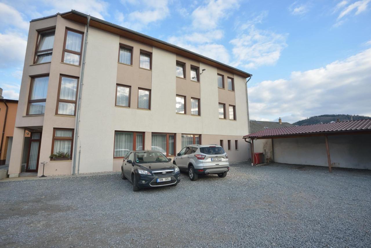 Penzion Best Moravská Třebová Exteriör bild