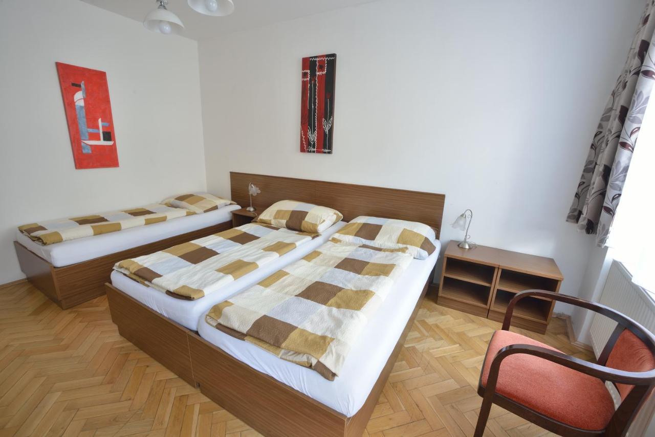 Penzion Best Moravská Třebová Exteriör bild